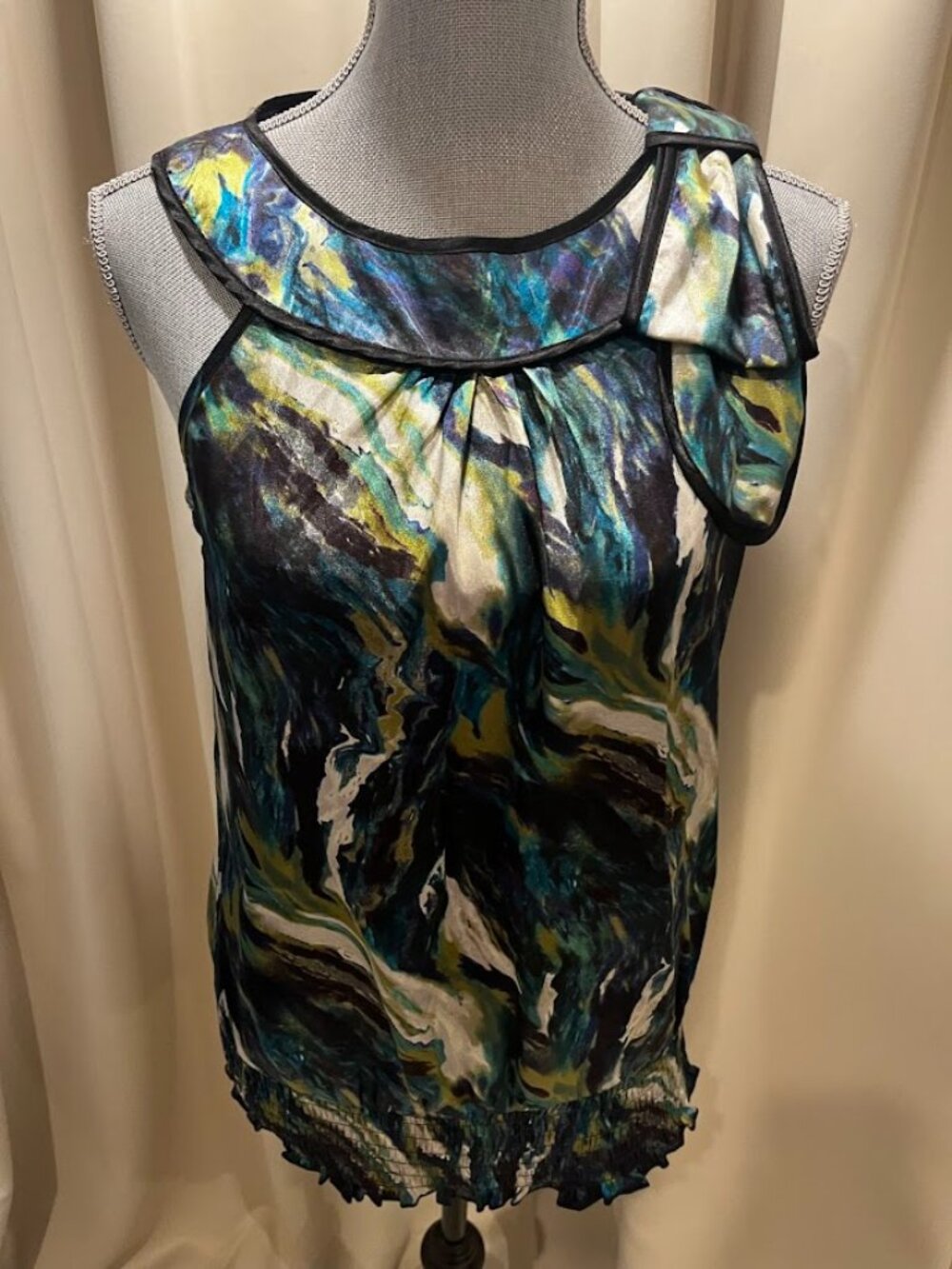 IZ Byer Multicolored Blouson Style Sleeveless Top